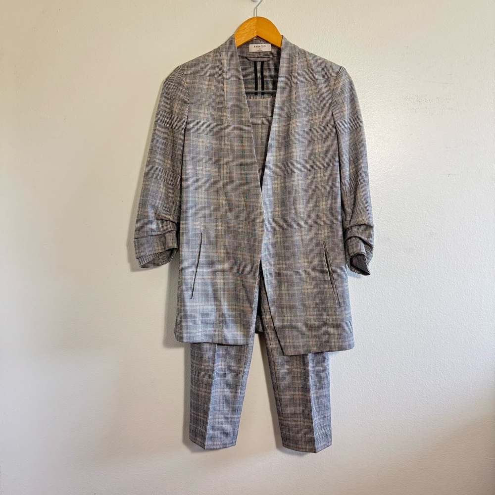 Aritzia Babaton Plaid Gray Power Blazer and Pants Suit Set size 0